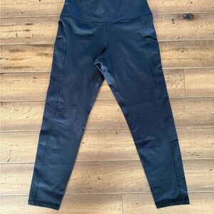 OFFLINE By Aerie The Hugger High Waisted Pocket Legging-NWT